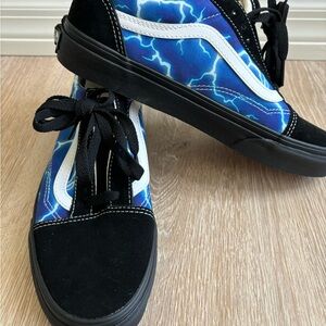 Vans lightning blue VN0A3WKT9FT size 7.5 men 9 women
